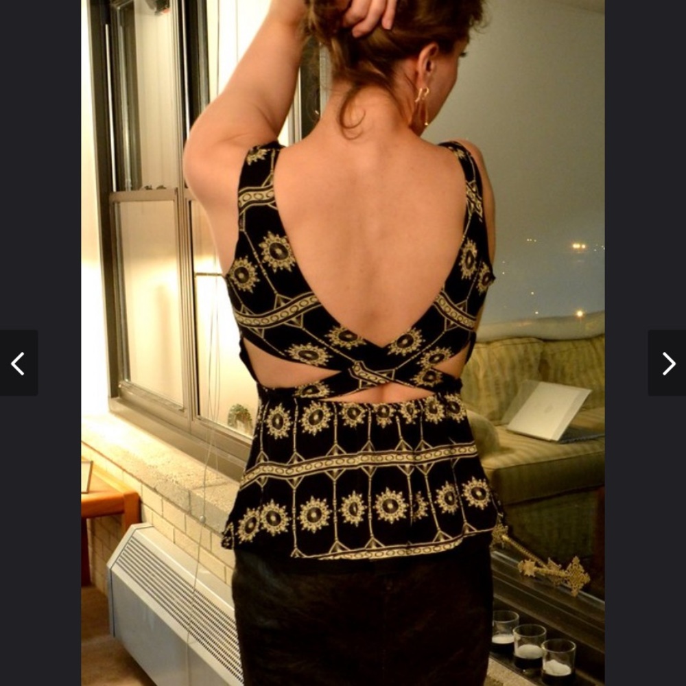 Eskell Anthropologie silk abstract print crossback peplum tank